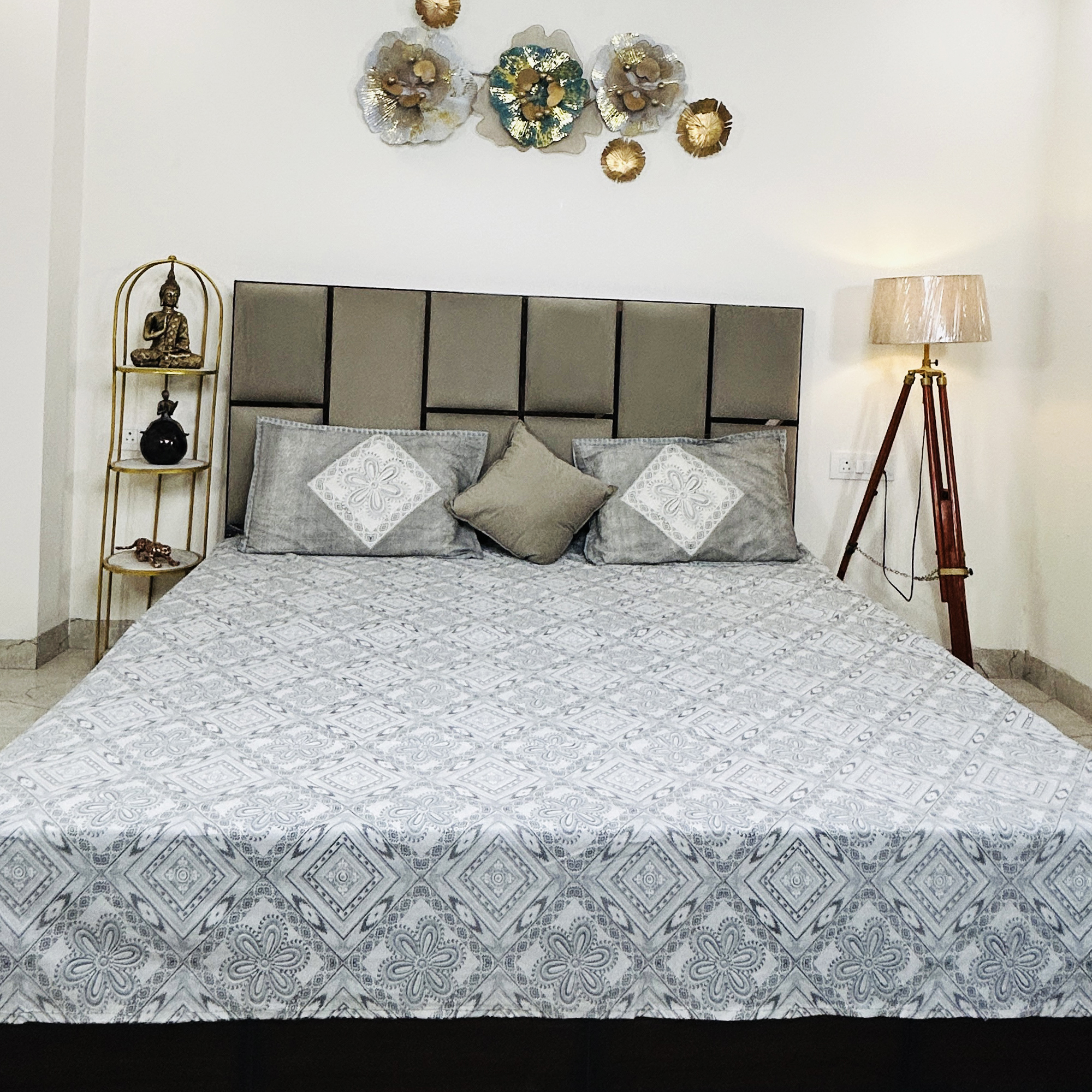 JAZKAA Queen Size 100% Pure Cotton Bedsheet with Pillow Covers | Double Bed Cotton Bedding Set | Soft Summer Bedsheet bedsheets, bed sheets, double bed sheets, pillow cover, king size bedsheet, single bed sheets, bedding sets, queen size bedsheet, king size bedsheet