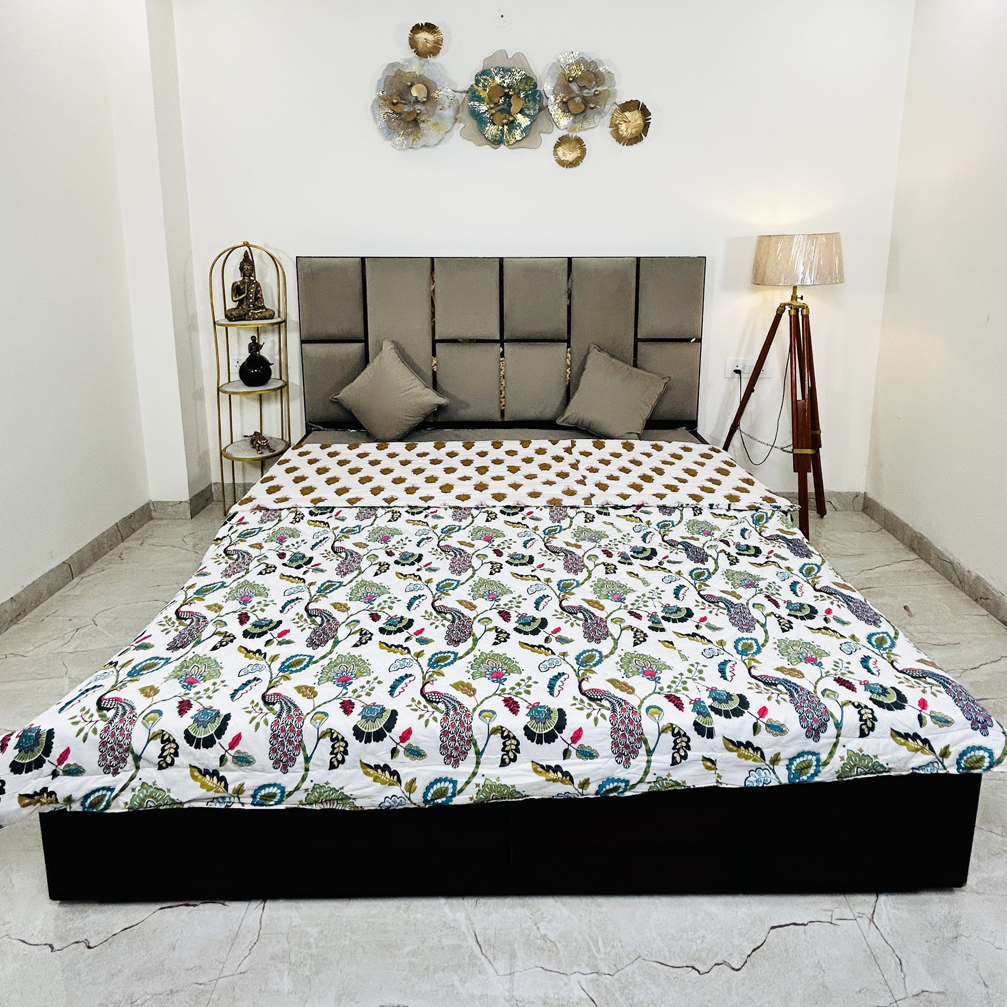 Stay cool & cozy with the JAZKAA Pure Cotton Jaipuri Double Bed Quilt. Lightweight, reversible, and perfect as an AC quilt for summers.