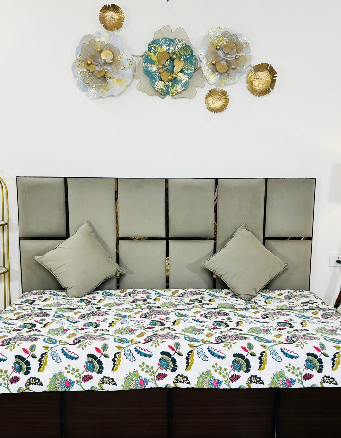 JAZKAA 6363 Single Bed Jaipuri Quilt | Cotton Traditional Rajasthani Reversible Single Bed Quilt, AC Quilt, Bedding Sets (Light Weight- 58×88 Inch)